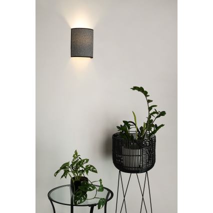 Brilagi - Seinavalgusti SEMI 1xE27/15W/230V hall