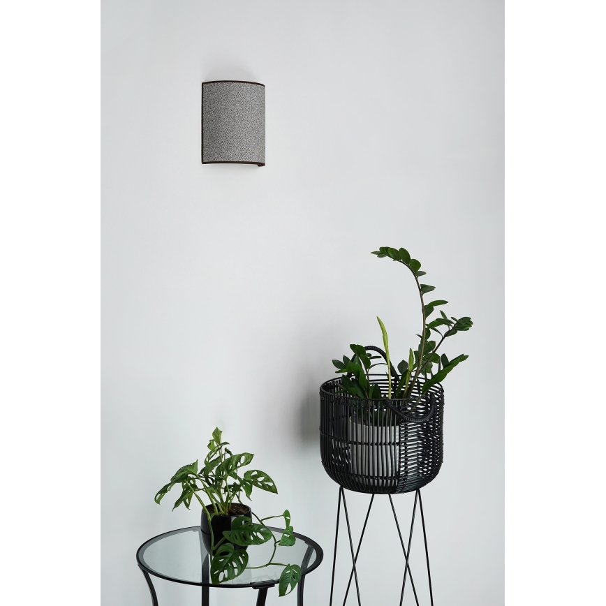 Brilagi - Seinavalgusti SEMI 1xE27/15W/230V hall
