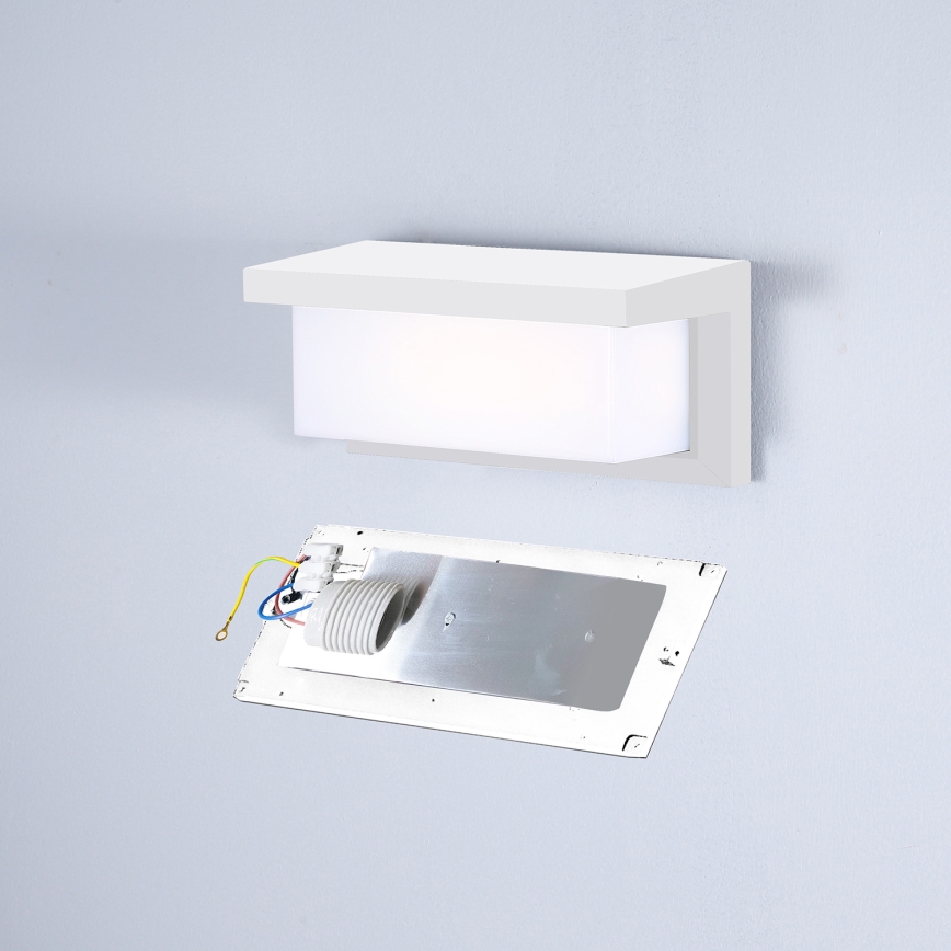 Brilagi - Väli seinavalgusti BRICKY 1xE27/60W/230V valge IP54