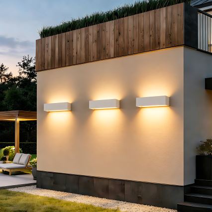 Brilagi - Välisseinale paigaldatav LED-seinalamp DONNANI LED/12W/230V 30 cm valge IP44