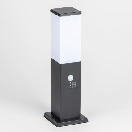 BRILAGI - Välisvalgusti anduriga NOVA 1xE27/15W/230V 40 cm IP44 must