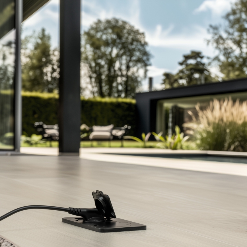 Brilagi - välitingimustesse mõeldud põrandasse paigaldatav kahepistikupesa IP55 must ristkülikukujuline