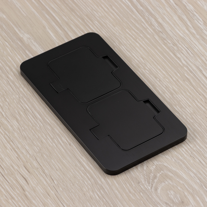 Brilagi - välitingimustesse mõeldud põrandasse paigaldatav kahepistikupesa IP55 must ristkülikukujuline