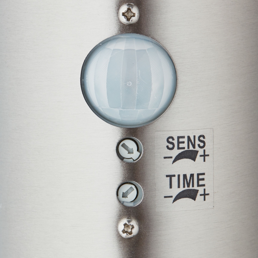Brilliant - LED Välivalgusti anduriga LEIGH LED/0,9W/230V + 1xE27/11W 80 cm IP44 läikiv kroom