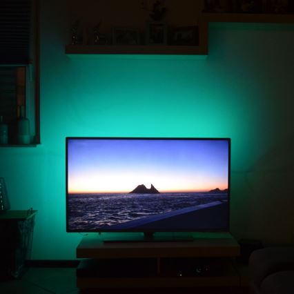 Brilo - LED RGBW Hämardatav valgusriba telerile 3m LED/2,5W/USB + kaugjuhtimispult