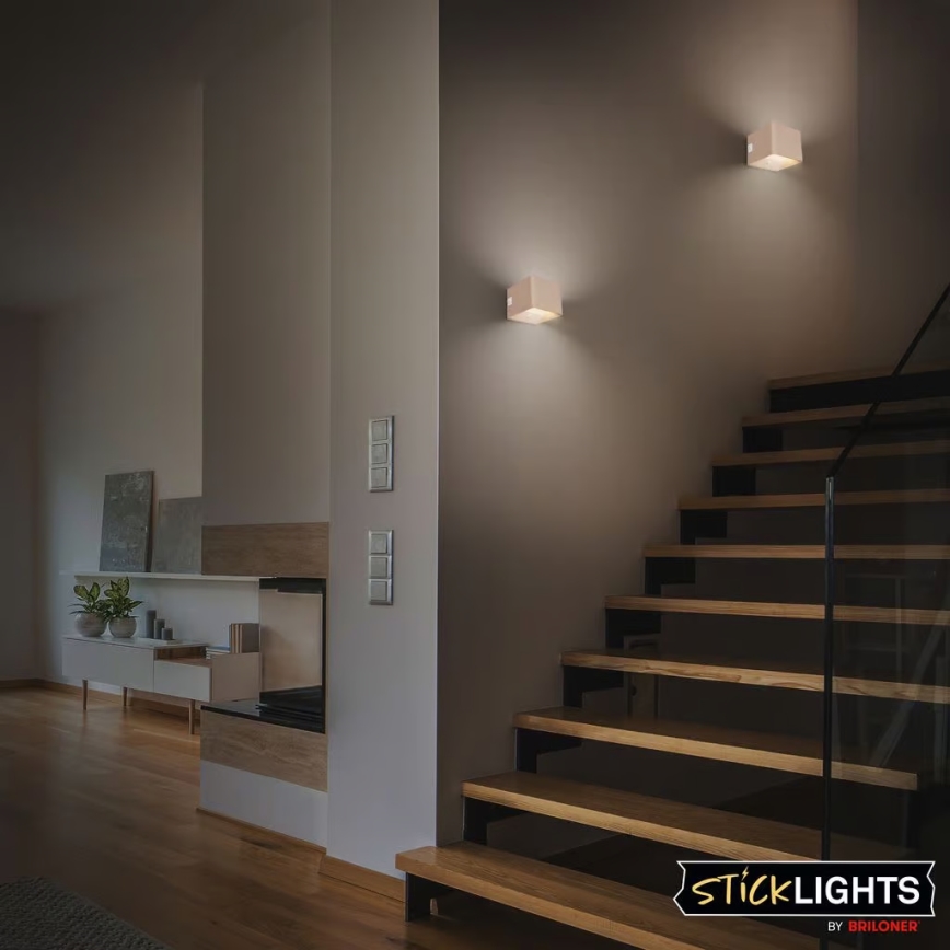 Briloner 3879011 - Laetav LED-seinavalgusti liikumis- ja hämarusanduriga BORRA LED/1,5W/5V 3600 mAh beež