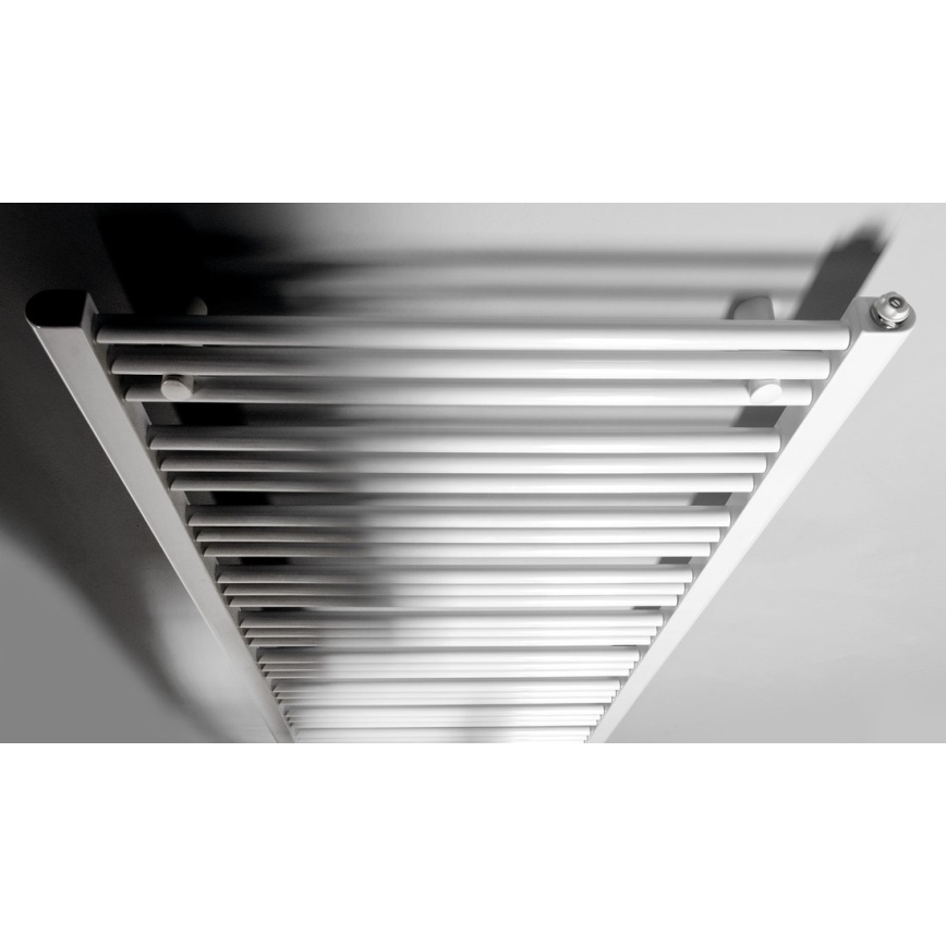 Bruckner - Vannitoa radiaator ALBRECHT 765W/230V 60x157 cm valge