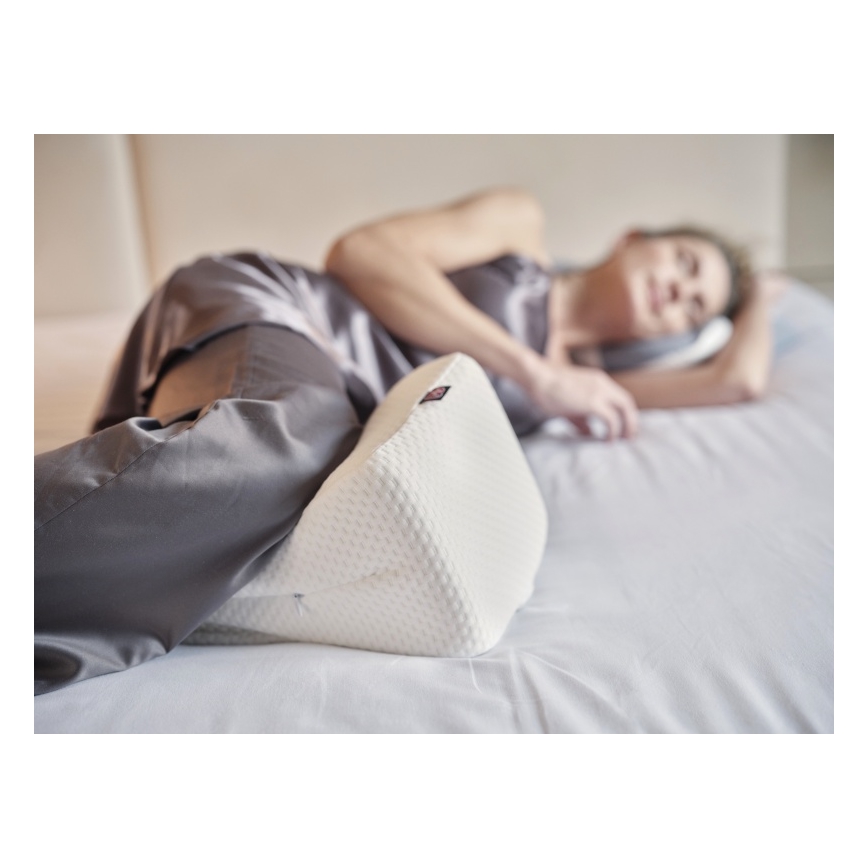 CONNECT IT CFH-6010-WH - Anatoomiline põlvedevaheline padi Taurus Knee valge