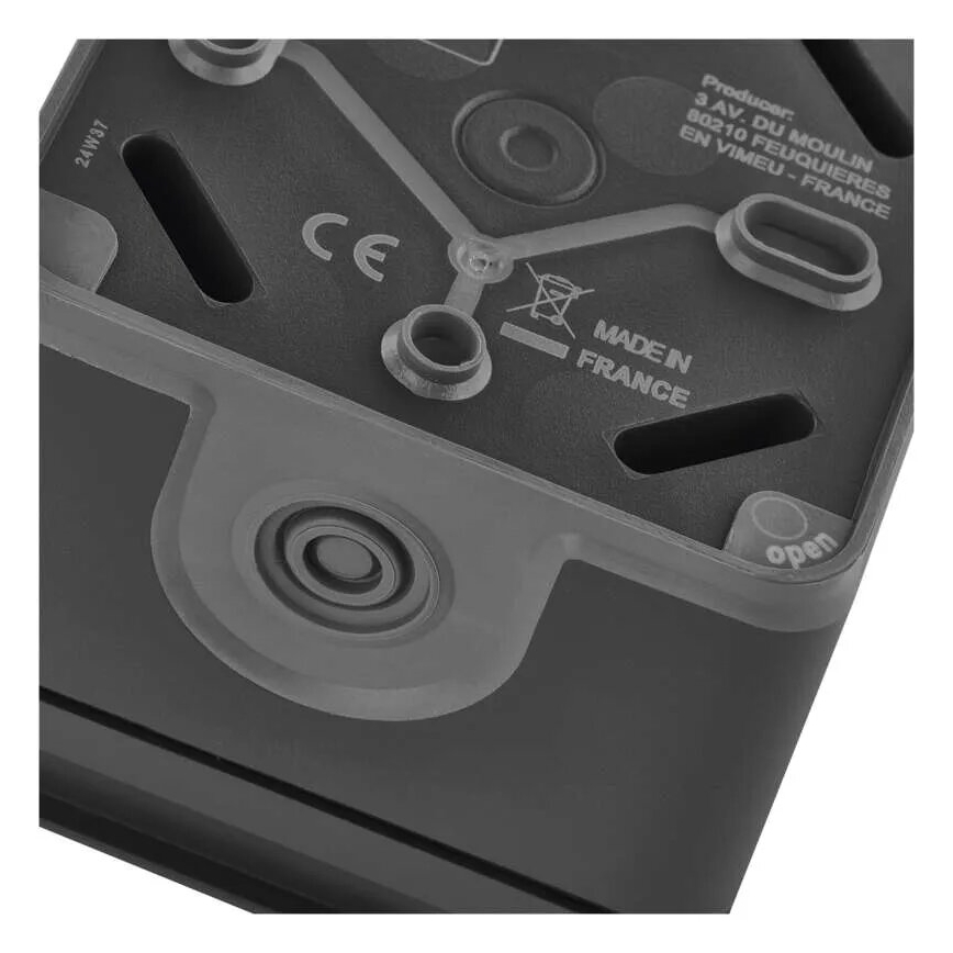 Double pistik esemele humid environment IP55