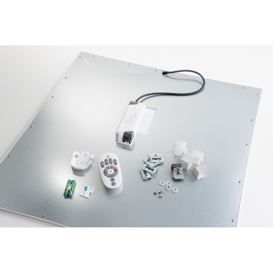 Eglo 32547 - LED RGBW Hämardatav pinnale kinnitatav/süvistatav panel 2in1 SALOBRENA-C LED/34W/230V valge 60x60 cm + kaugjuhtimispult