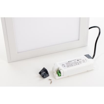 Eglo 32734 - LED RGBW Hämardatav pinnale kinnitatav/süvistatav panel 2in1 SALOBRENA-C LED/34W/230V valge + kaugjuhtimispult