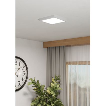 Eglo - LED RGBW hämardatav vannitoa laelamp LED/10,5W/230V 2700-6500K 22x22 cm IP44 valge