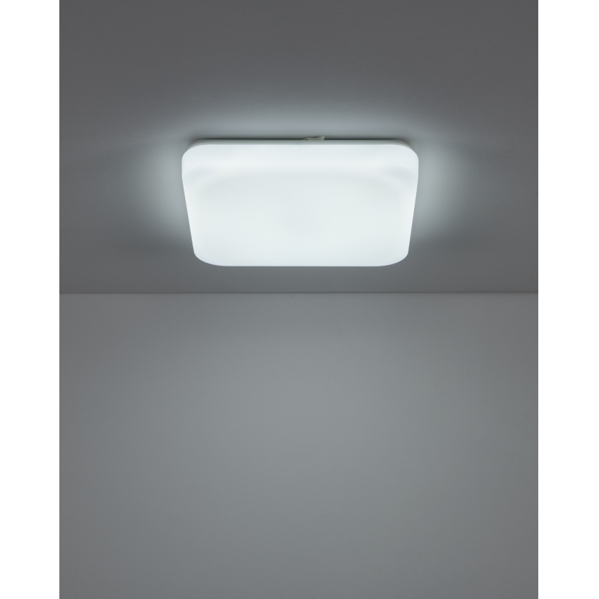 Eglo - LED vannitoa laelamp LED/18W/230V 3000/4000/6000K 33x33 cm IP44