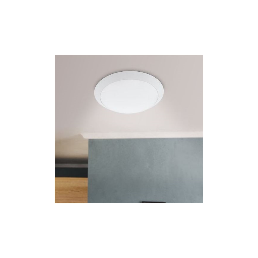 Eglo - LED-laevalgusti vannituppa LED/11W/230V valge
