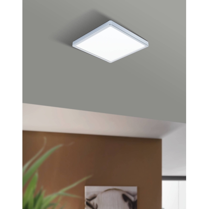Eglo - LED vannitoa laelamp LED/20W/230V IP44 28,5x28,5 cm