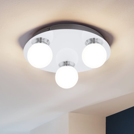 Eglo - vannitoa LED valgusti  1xLED/3.3W/230V