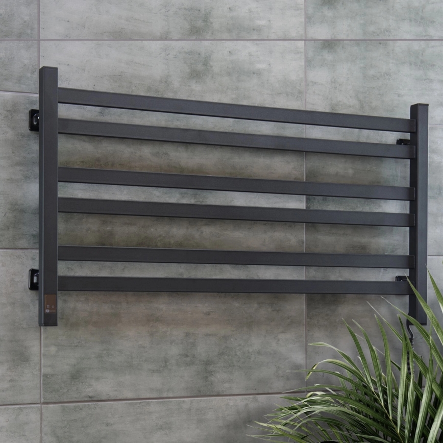 Elektriline rätikuivati termostaadiga AVANGARD 181W 50x90 cm must, parempoolne