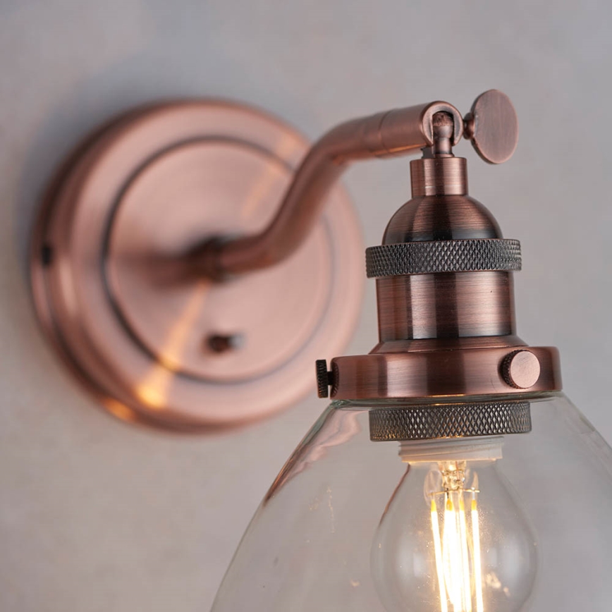 Endon 76334 - Seinale kinnitatav suunav valgusti HANSEN 1xE14/40W/230V vaskne