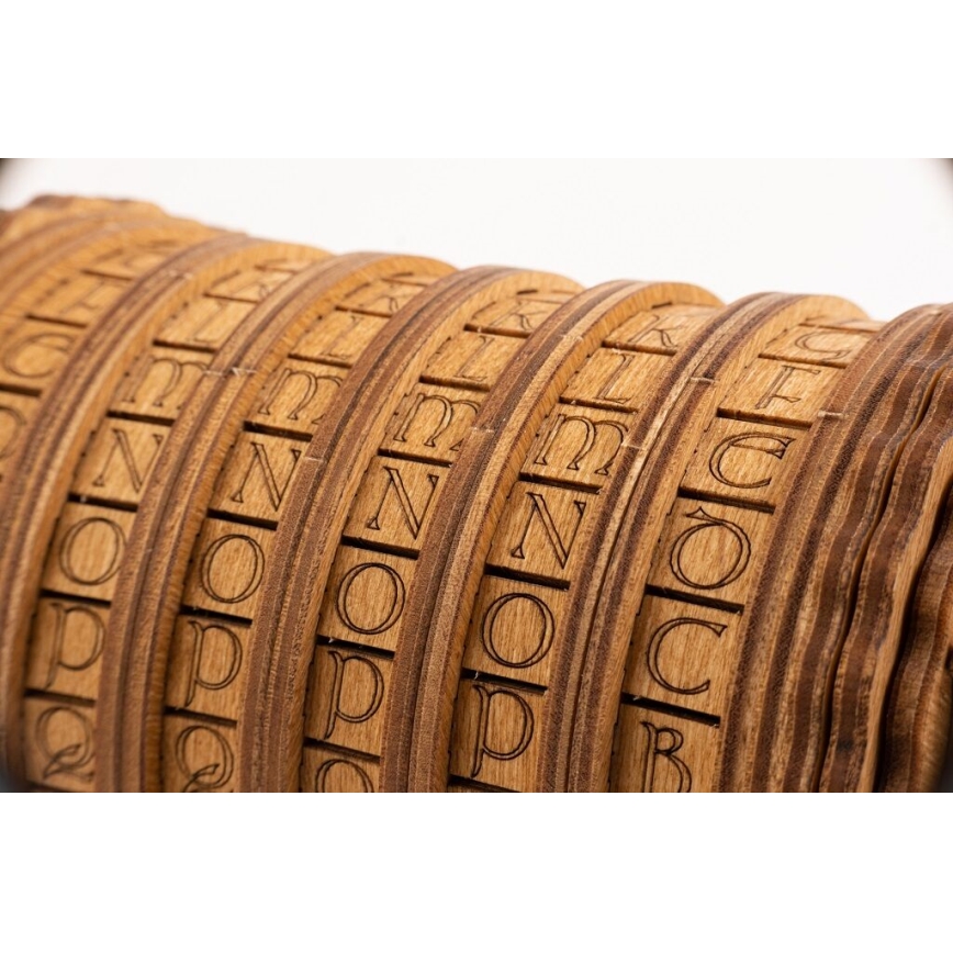EscapeWelt - Puidust pusle Cryptex
