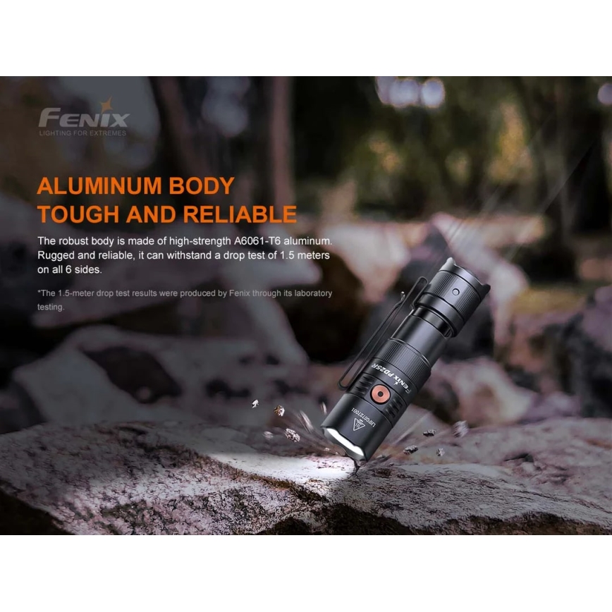 Fenix PD25R - LED Laetav taskulamp LED/USB/1xCR123A IP68 800 lm 70 h 700 mAh