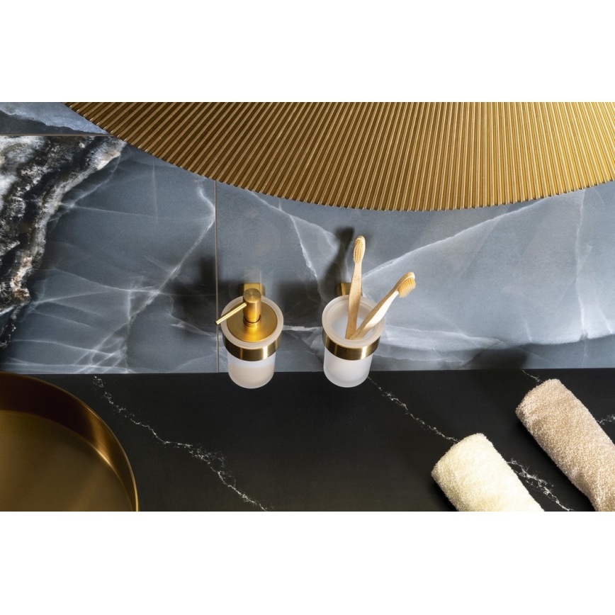 Gedy - Seinale kinnitatav hambaharjade hoidik PIRENEI piimjas klaas/mattkuldne