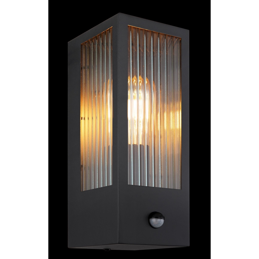 Globo Seinavalgusti anduriga 1xE27/60W/230V IP44