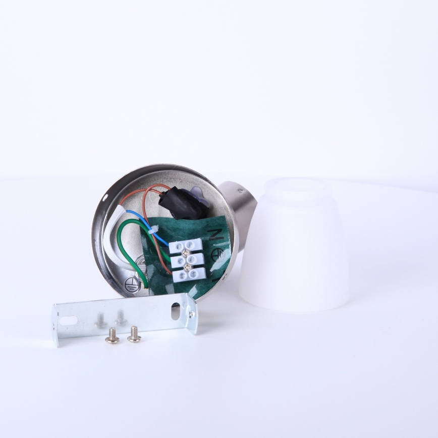 Globo - Kohtvalgusti seinale 1xE14/40W/230V