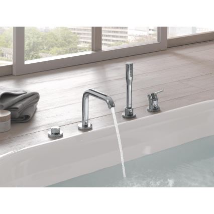 GROHE 19578001 - ESSENCE 197 mm neljaavaga vannisegisti, läikiv kroom