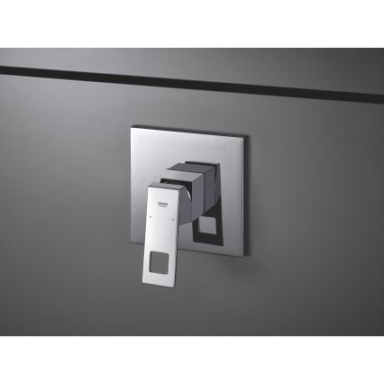 GROHE 24061000 - EUROCUBE dušisegisti läikiv kroom