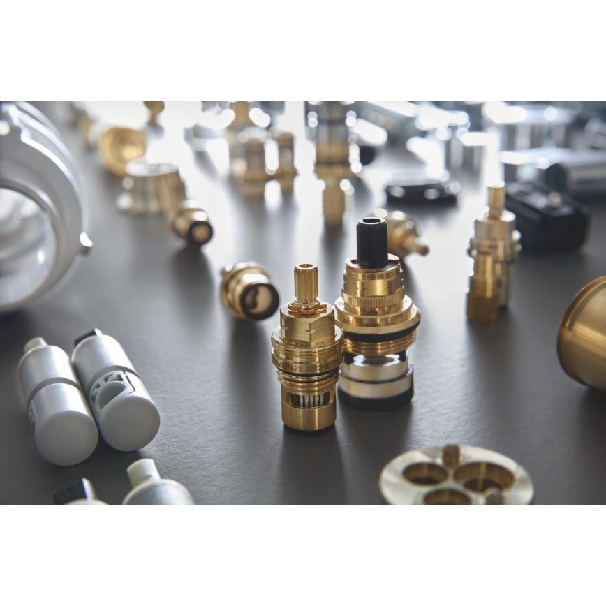 GROHE 45882000 - keraamiline ülemosa DN 15