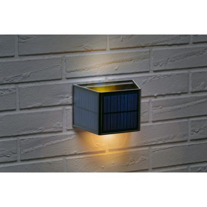 Grundig - LED päikesepaneeliga seinavalgusti LED/3,7V 1800 mAh IP44