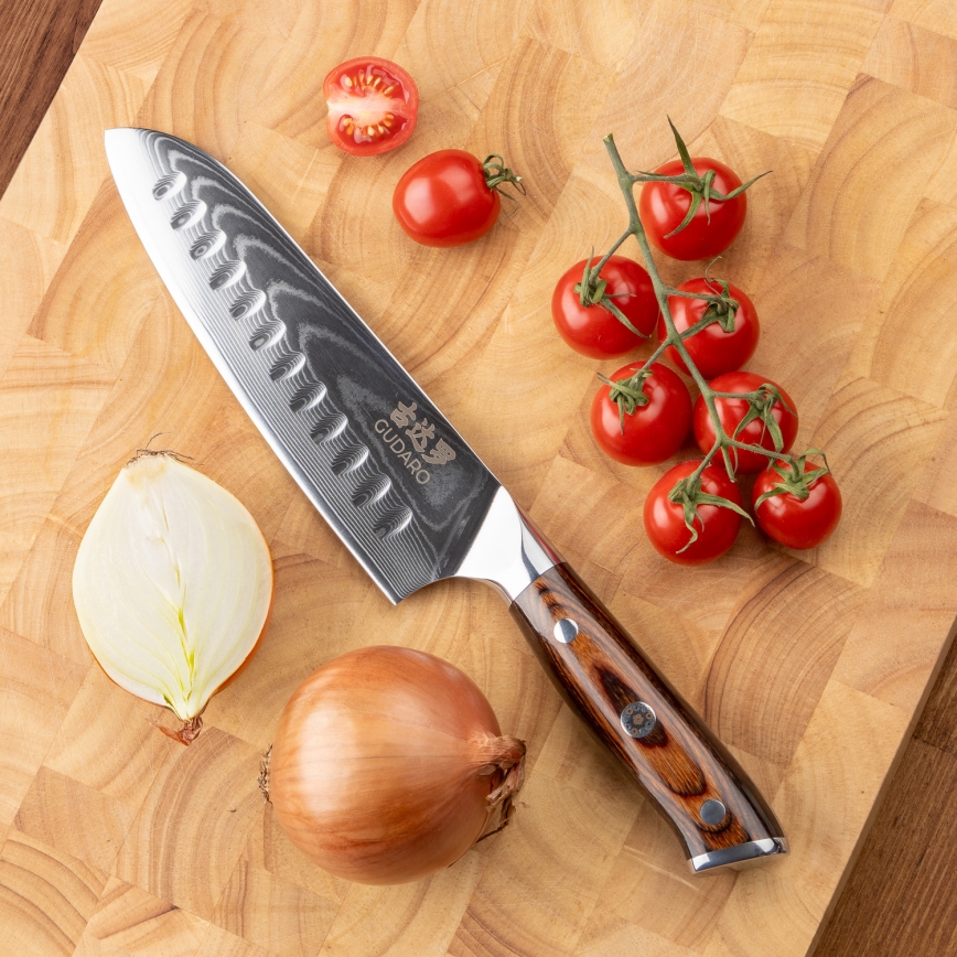 Gudaro - KOMPLEKT 1x damaaskterasest peakoka nuga FENG 8, 67-kihiline teras, pikkus 20 cm + 1x damaaskterasest Santoku kööginuga FENG 7,5, 67-kihiline teras, pikkus 18 cm + 1x TASUTA damaaskterasest puuviljanuga FENG 3,5, 67-kihiline teras, pikkus