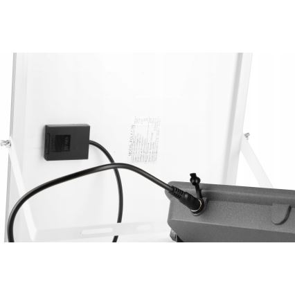 Hämardatav LED-reflektor päikesepaneeliga LED/150W/3,2V 5000K 15000 mAh IP65 must + kaugjuhtimispult