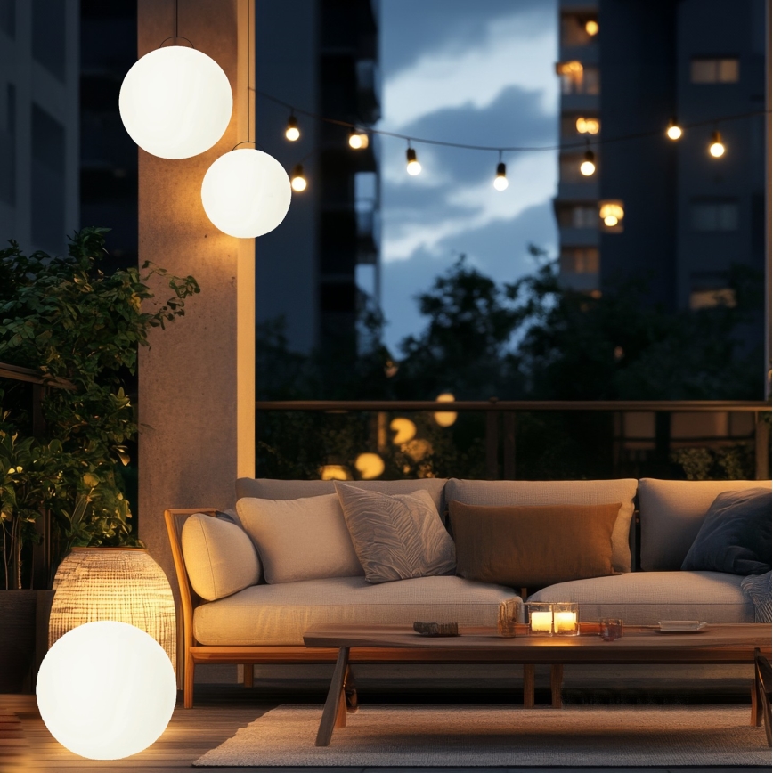 LED RGBW Hämardatav päikeseenergial töötav lamp GARDEN BALL LED/5W/3,7V 3000K IP54 2200 mAh läbimõõt 40 cm + kaugjuhtimispult