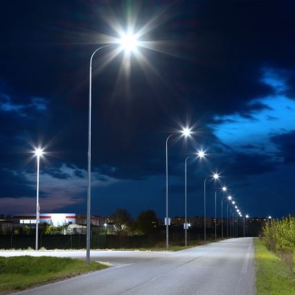 Hämardatav LED-tänavavalgusti hämarussensoriga ja päikesepaneeliga LED/200W/20000 mAh 6500K IP65 hall