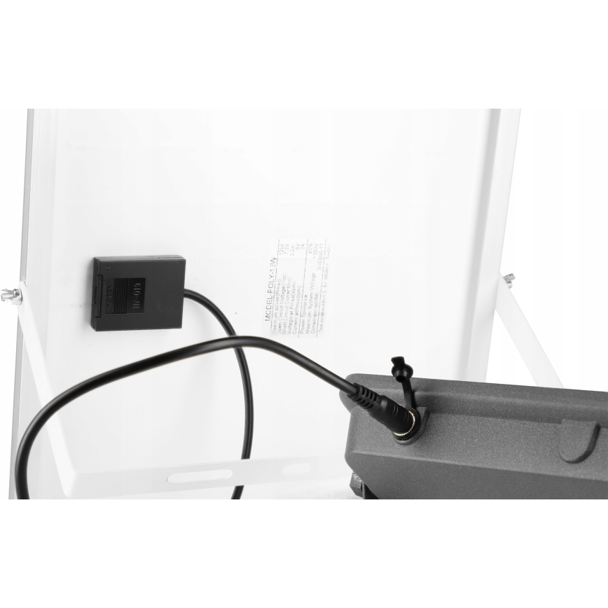 LED hämardatav päikesepaneeliga prožektor LED/100W/3,2V 5000K 10500 mAh IP65 must + kaugjuhtimispult