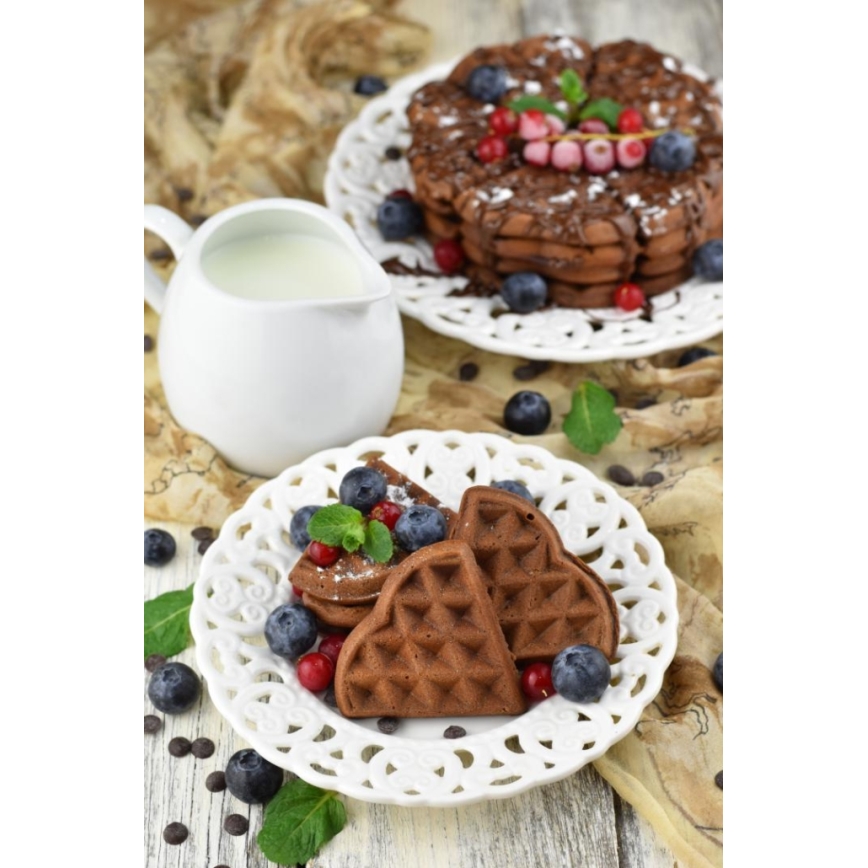 Heinner HWF-1000CR - Vahvlimasin 1000W/230V must/roosakuldne