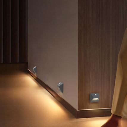 Laetav LED-trepi valgusti liikumis- ja hämarustuvastusega STEP LIGHT LED/0,3W/3,7V 2200 mAh IP53 hall