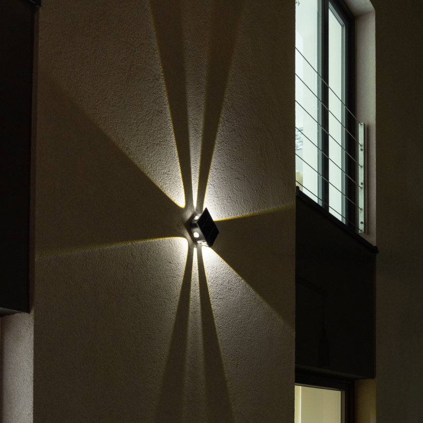 LED Päikesepaneeliga seinavalgusti koos anduriga LED/2W/5V IP54