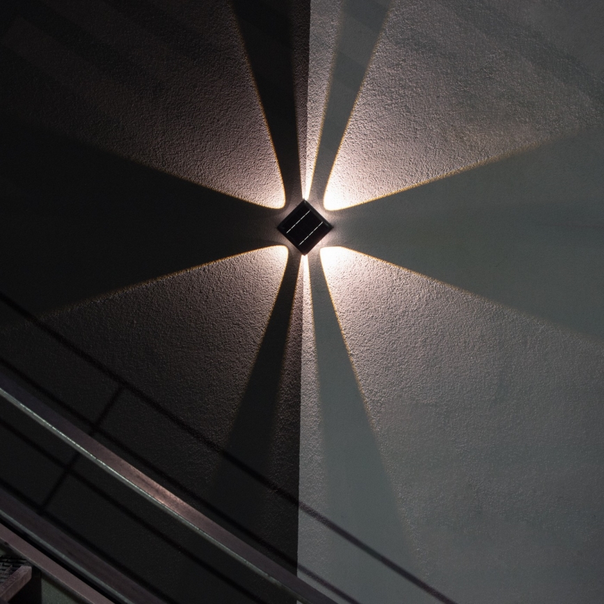 LED Päikesepaneeliga seinavalgusti koos anduriga LED/2W/5V IP54