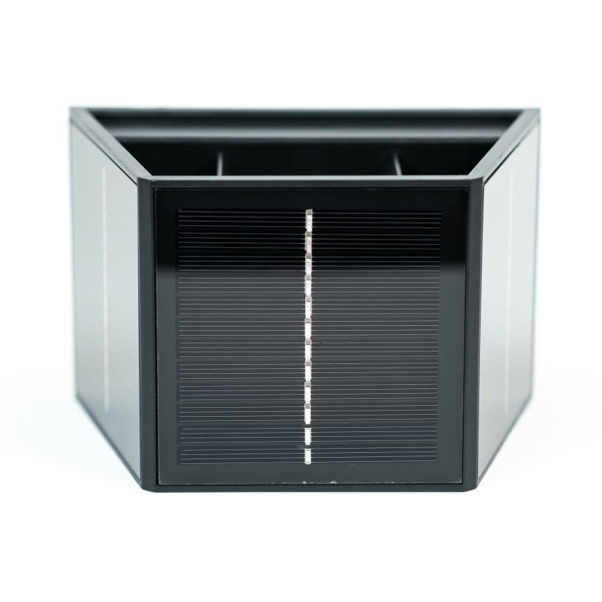 LED päikeseenergia seinavalgusti anduriga LED/2W/5V IP54 1300 mAh