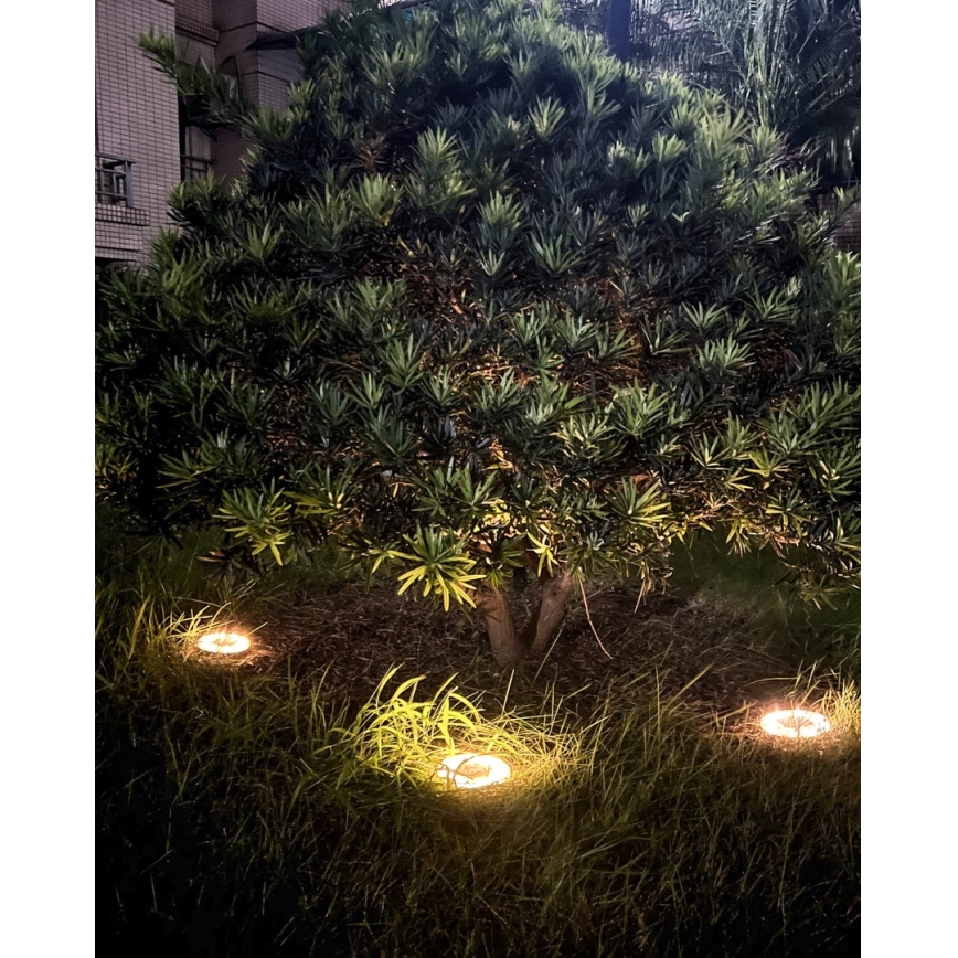 KOMPLEKT 4x LED Väli päikesepaneeliga valgustus anduriga LED/0,048W/2V IP68