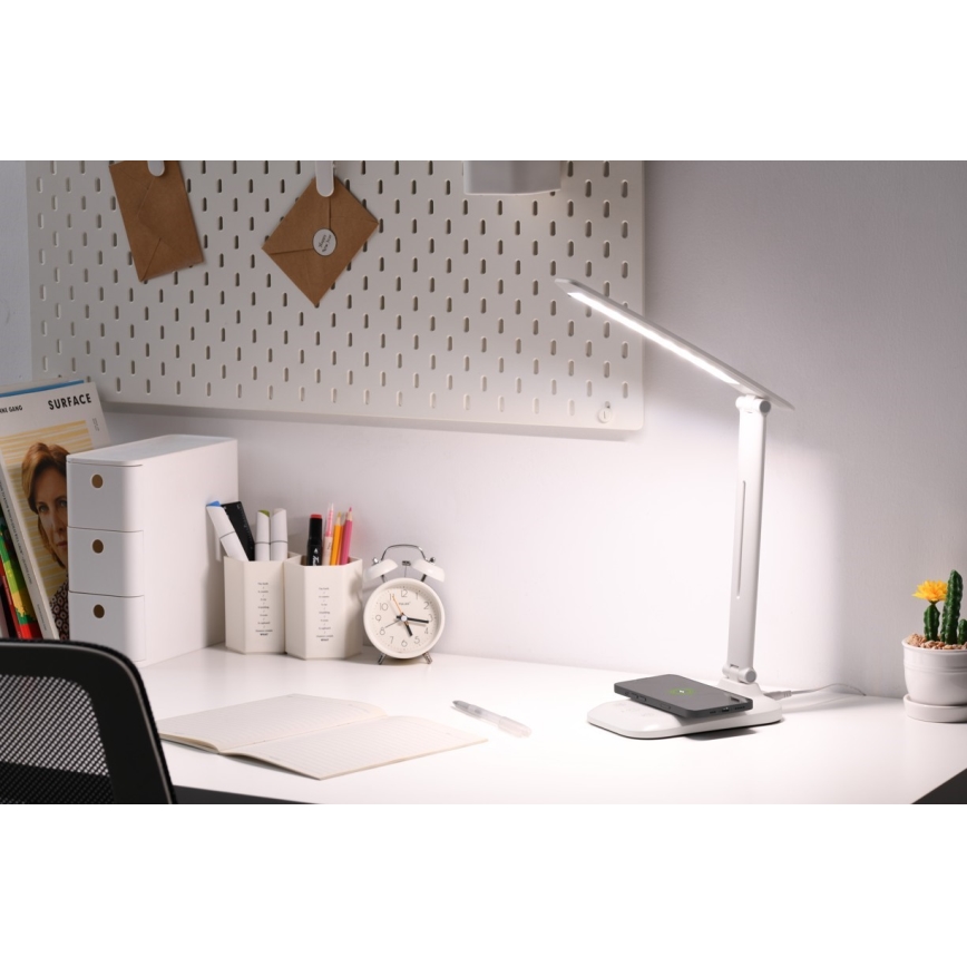 LED-hämardatav laualamp LUMI, juhtmevaba QI-laadija ja USB-pordiga, LED/7W/230V, valge