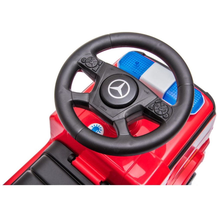 Jooksuratas Mercedes Tuletõrjemasin 2xAA punane