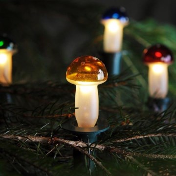Jõuluteemaline valguskett TOADSTOOL 12xE10 10,7m soe valge - toodetud Euroopas