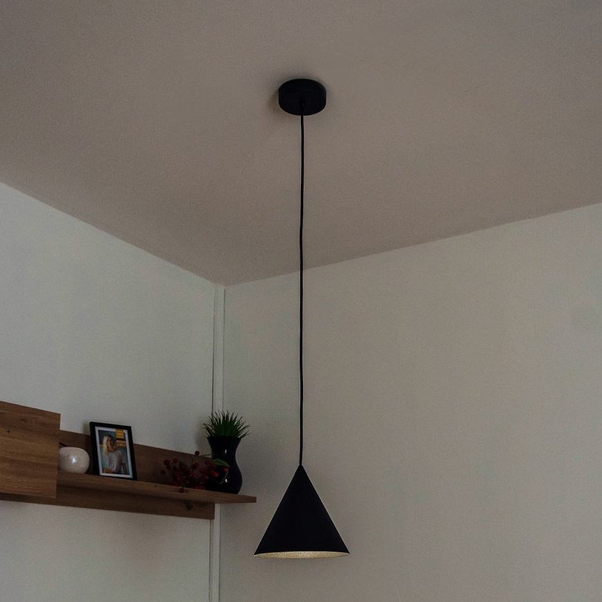 Juhtmega ripplühter ETNA II 1xE27/15W/230V, läbimõõt 18,5 cm, must