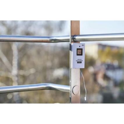 Juhtmevaba ilmajaam koos äratuskellaga 5V/3xAAA + 2xAAA must