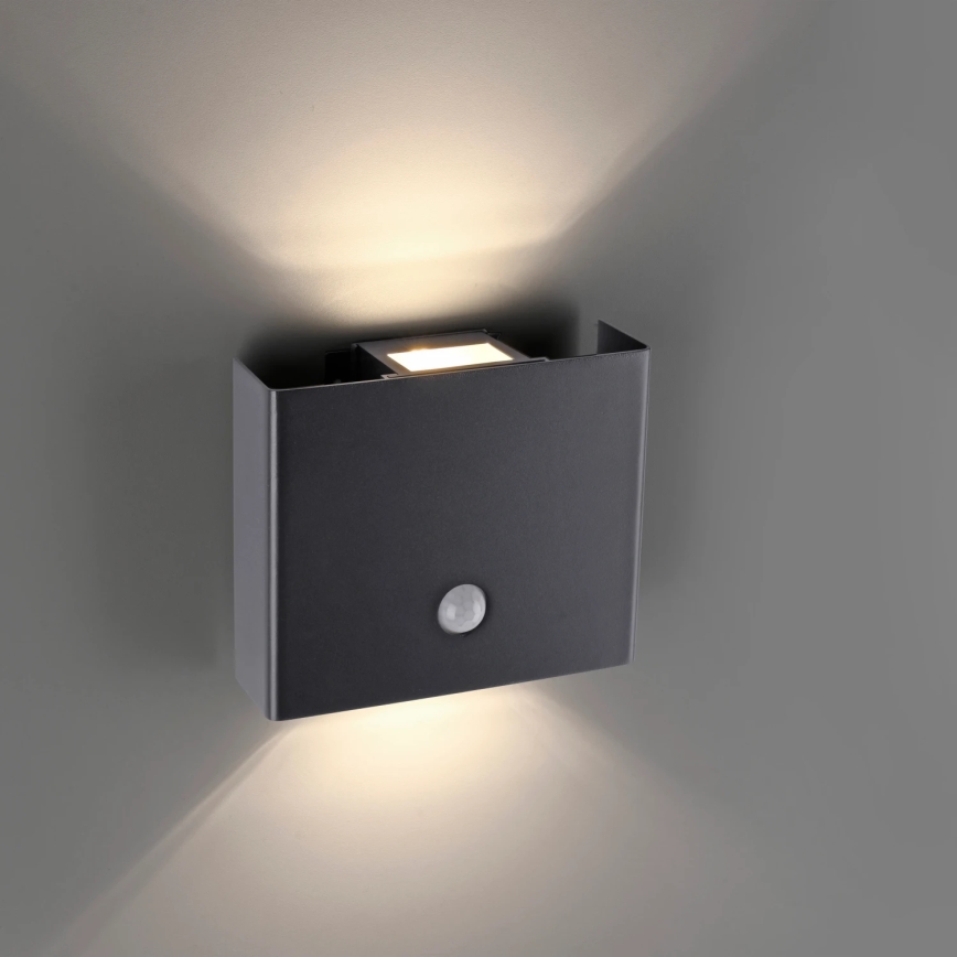 JUST LIGHT. 19471-18 - LED Väli seinavalgusti koos anduriga AMIN 2xLED/1,25W/3,7V 4400mAh IP44 must
