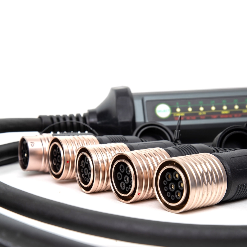 Kaasaskantav elektriautode laadija koos 4 adapterid Tüüp 2 32A/480V 22kW 5m IP67