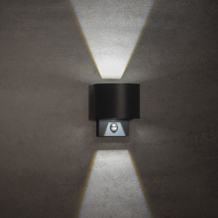 LED välisseinavalgusti anduriga REKA LED/7W/230V IP54 antratsiit ümmargune